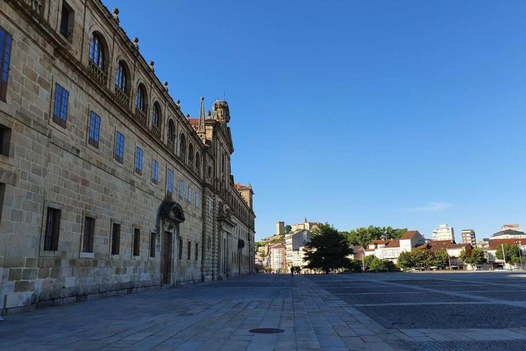 Apartamento Luminoso loft con WIFI Monforte De Lemos Exterior foto