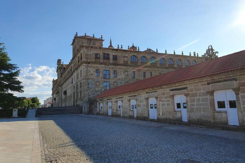 Apartamento Luminoso loft con WIFI Monforte De Lemos Exterior foto